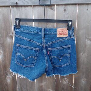 Levis 501 cut off denim shorts cotton womens 26 festival button fly jean